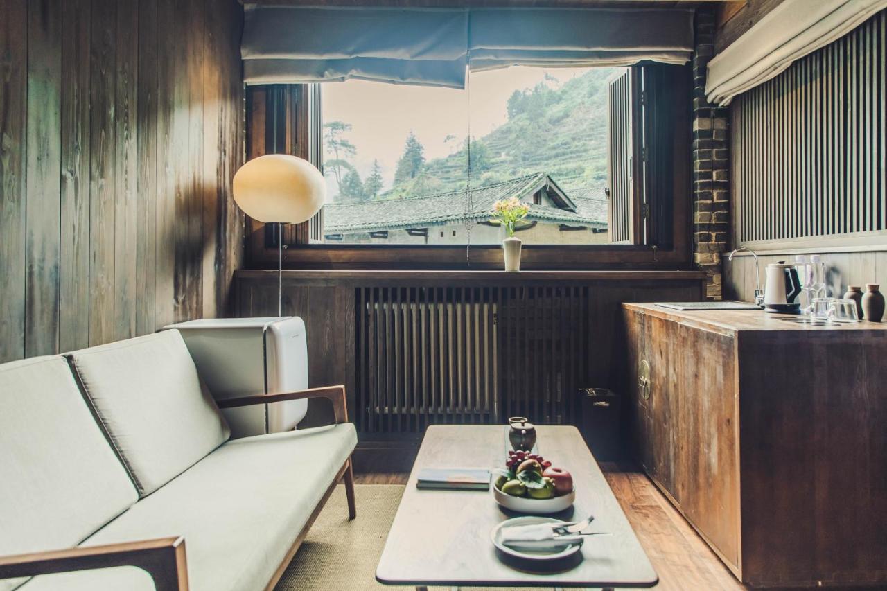 Отель Tsingpu Tulou Retreat Zhangzhou Экстерьер фото
